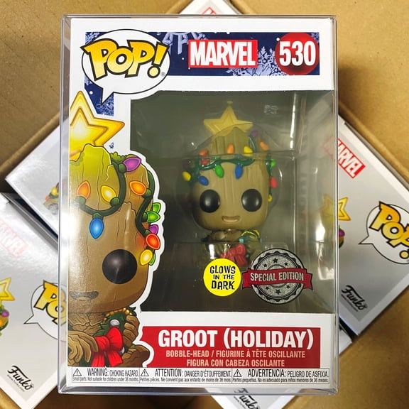 Funko Pop Marvel : Groot (Holiday) #530 GITD Vinyl Figure w/Pop Protector