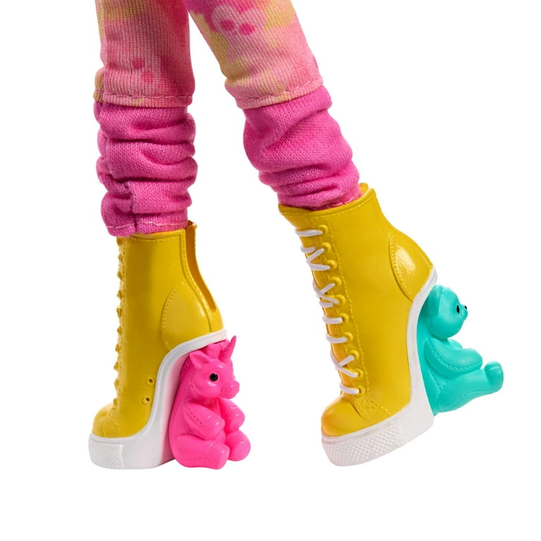 Free Shipping! Monster High Enid Sinclair Pink Collectible Doll