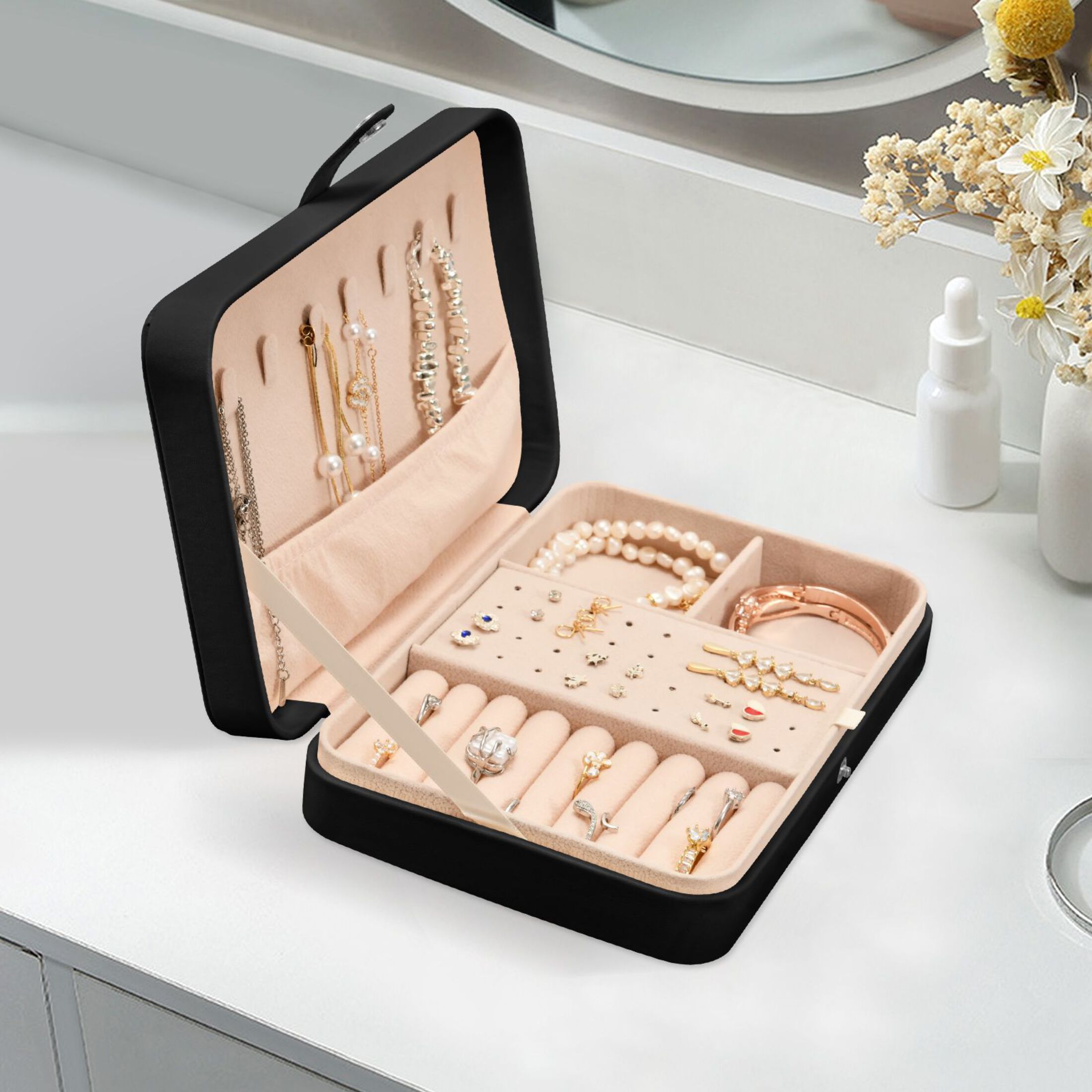 Leather Jewelry Box Travel Jewelry Storage Earrings Necklace Bracelet Watch Brooch Storage White Chrysanthemum Beautiful