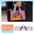 thumbnail image 3 of Sac à Bandoulière Transparent en PVC Grande Capacité Sac en Gelée Transparent Imperméable Sac de Plage Multifonctionnel Sac de Voyage pour Femmes, 3 of 4