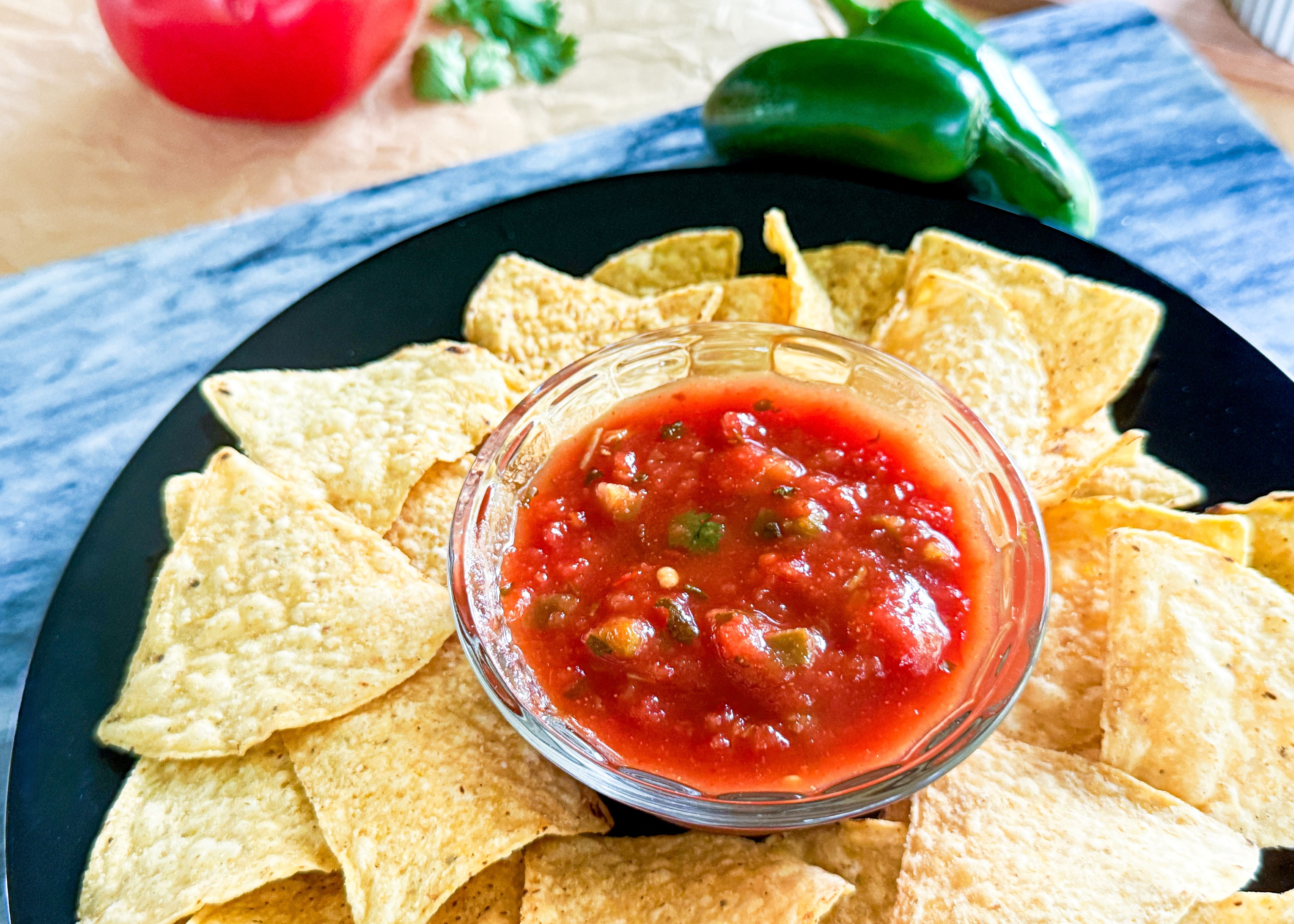 Marketside Medium Cantina Style Salsa, 32 oz, Refrigerated