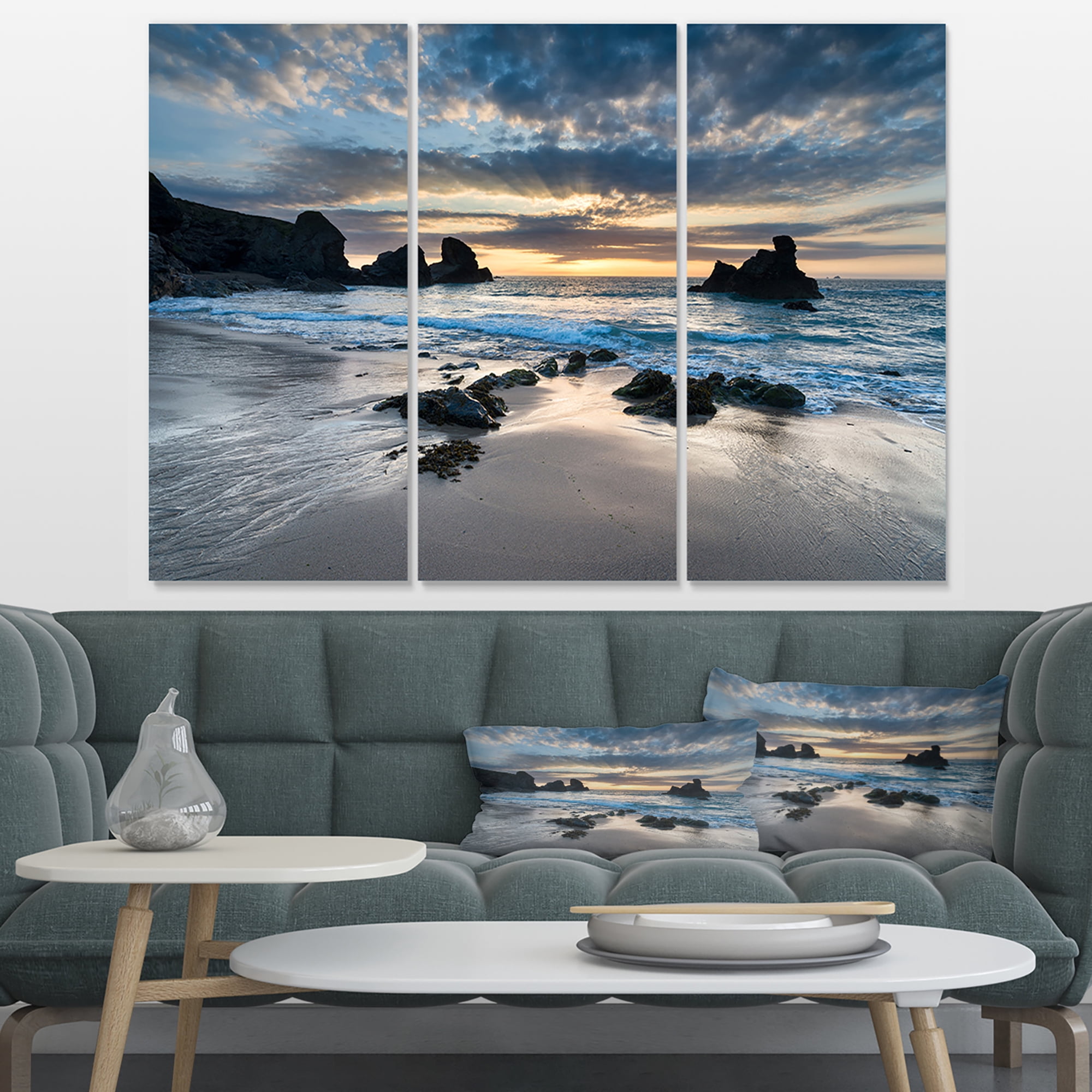 Designart 'Beautiful Porthcothan Bay ' Seashore Canvas Art Print