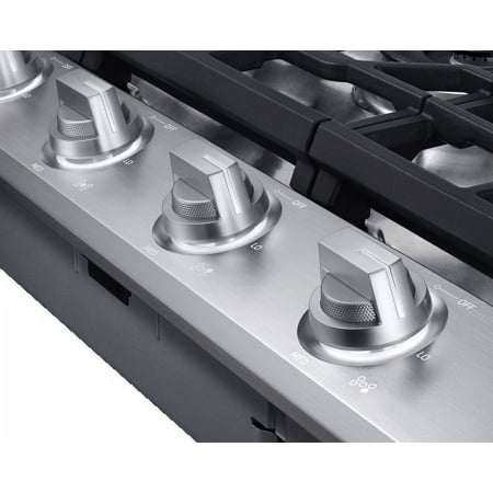 Dacor - Transitional 30" Built-In Gas Cooktop with 6 burners and SimmerSear™, Liquid Propane Convertible - Silver stainless steel