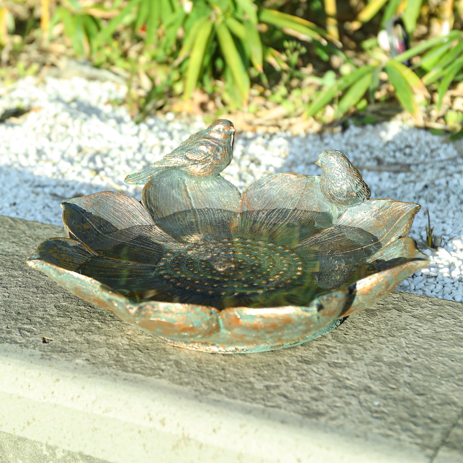 Outdoor Vintage Elegance Resin Bird Bath Bowl with Ornamental Birds, Perfect for Yard Decor & Outdoor Table Centerpiece