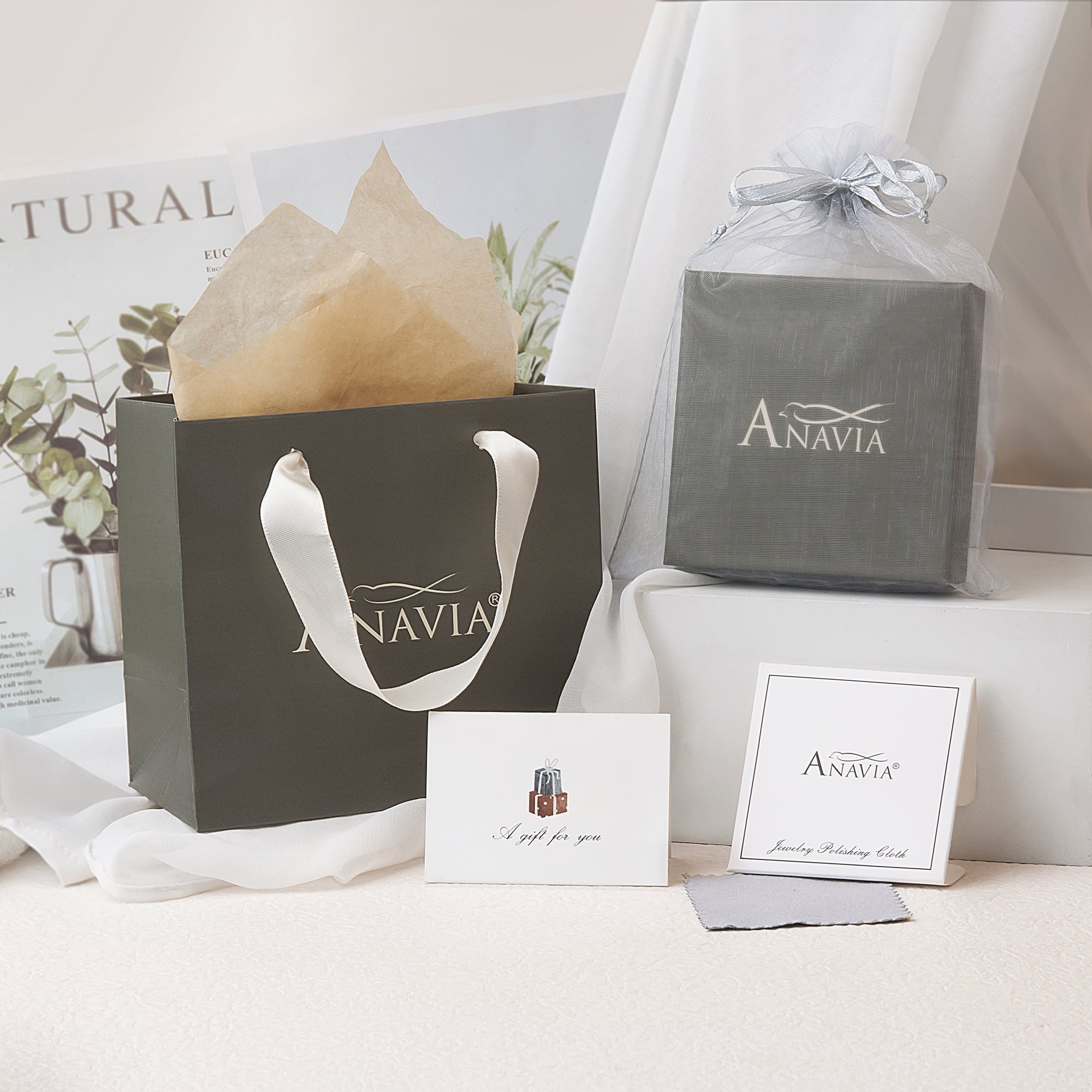 Anavia Intimate Sister Jewelry, 925 Sterling Silver Heart Necklace Gift, Bonus Sister's Birthday Card Gift