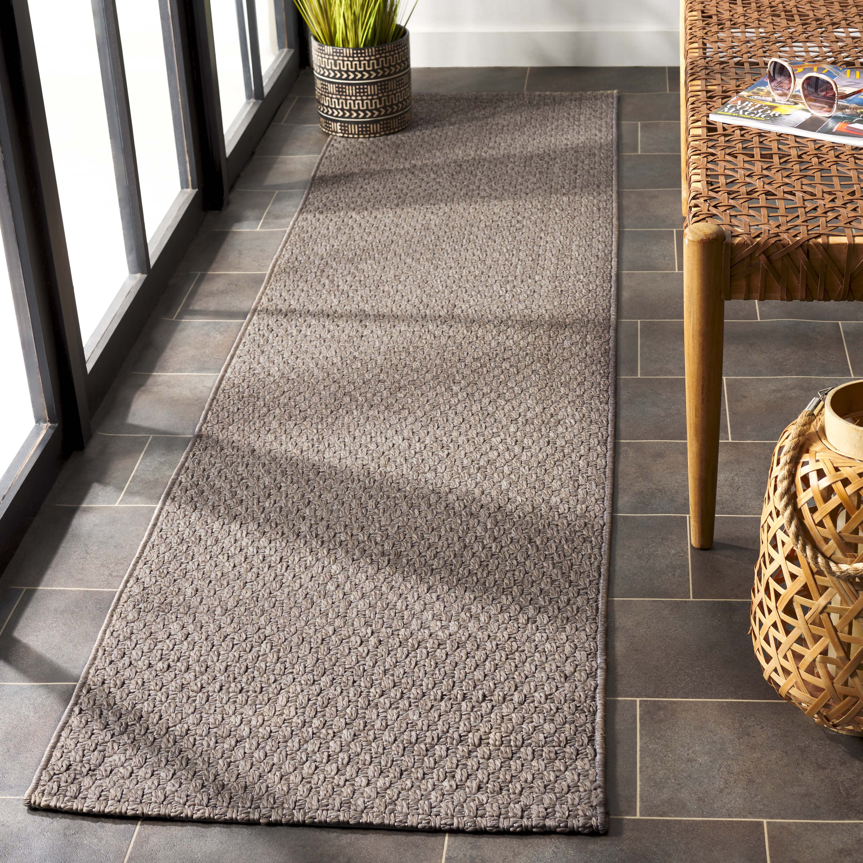 Safavieh Sisal All-Weather Delroy Solid Indoor/Outdoor Runner Rug, Brown, 2'2" x 9'