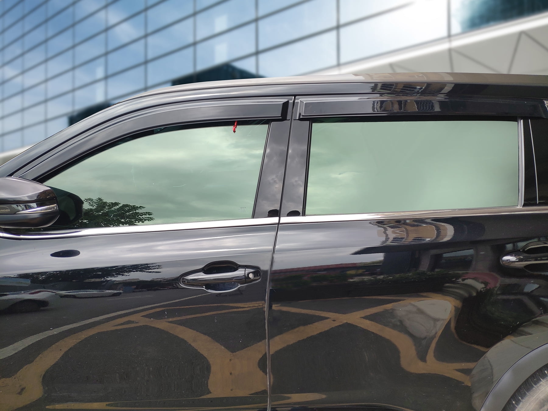 Ikon Motorsports Window Visors Compatible with 14-19 Toyota Highlander Acrylic Vent Windshield Deflector Rain Guard 4Pc