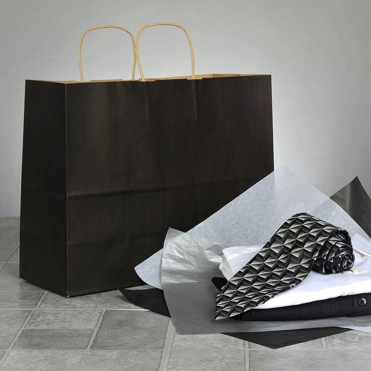 Details about   Black Paper Shopping Bags 100 Kraft Gift Merchandise 16" x 6" x 12 ½" Handles 