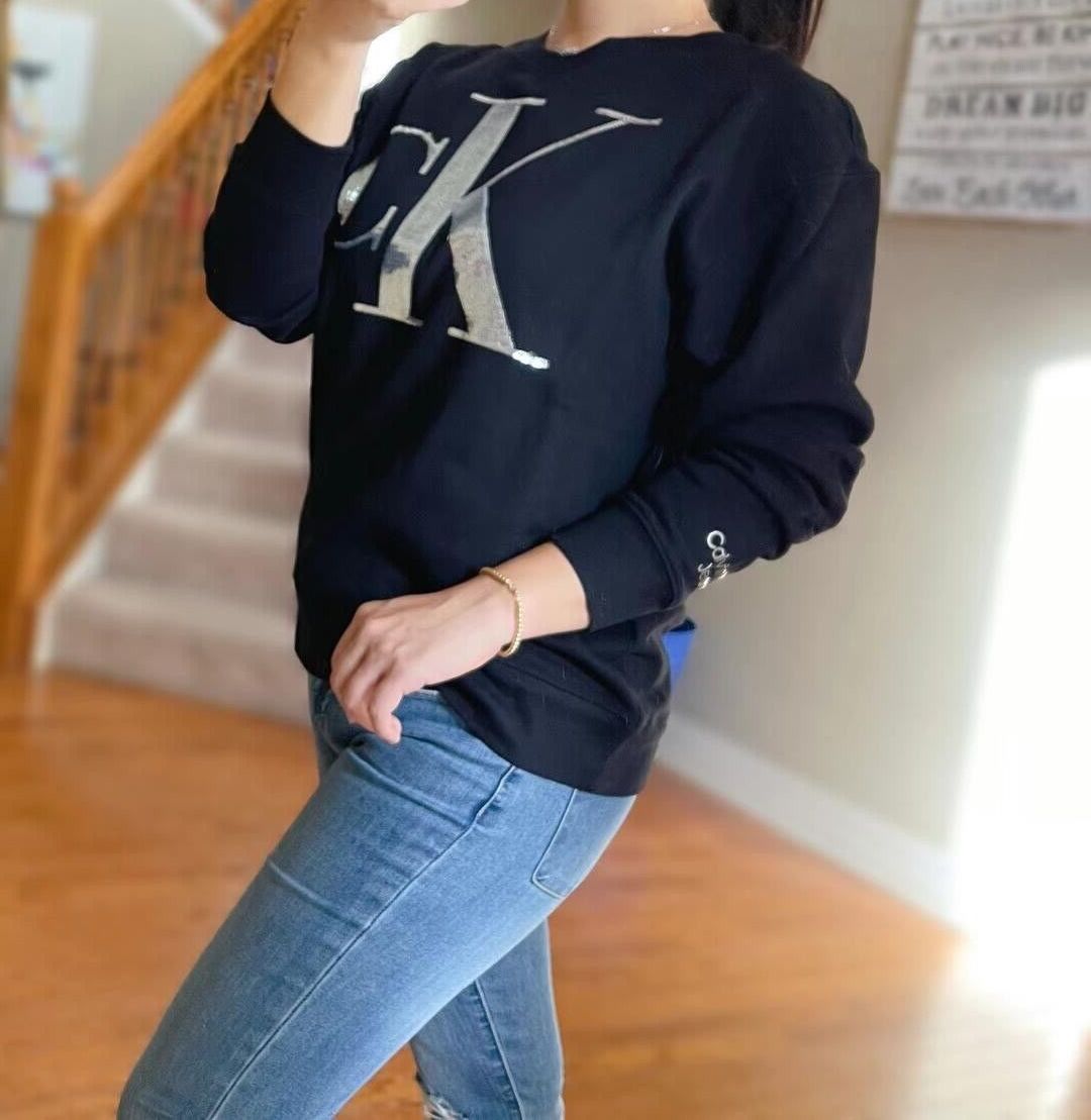 Calvin Klein Jeans CK Sequin Logo Sweatshirt Pullover - Walmart.com