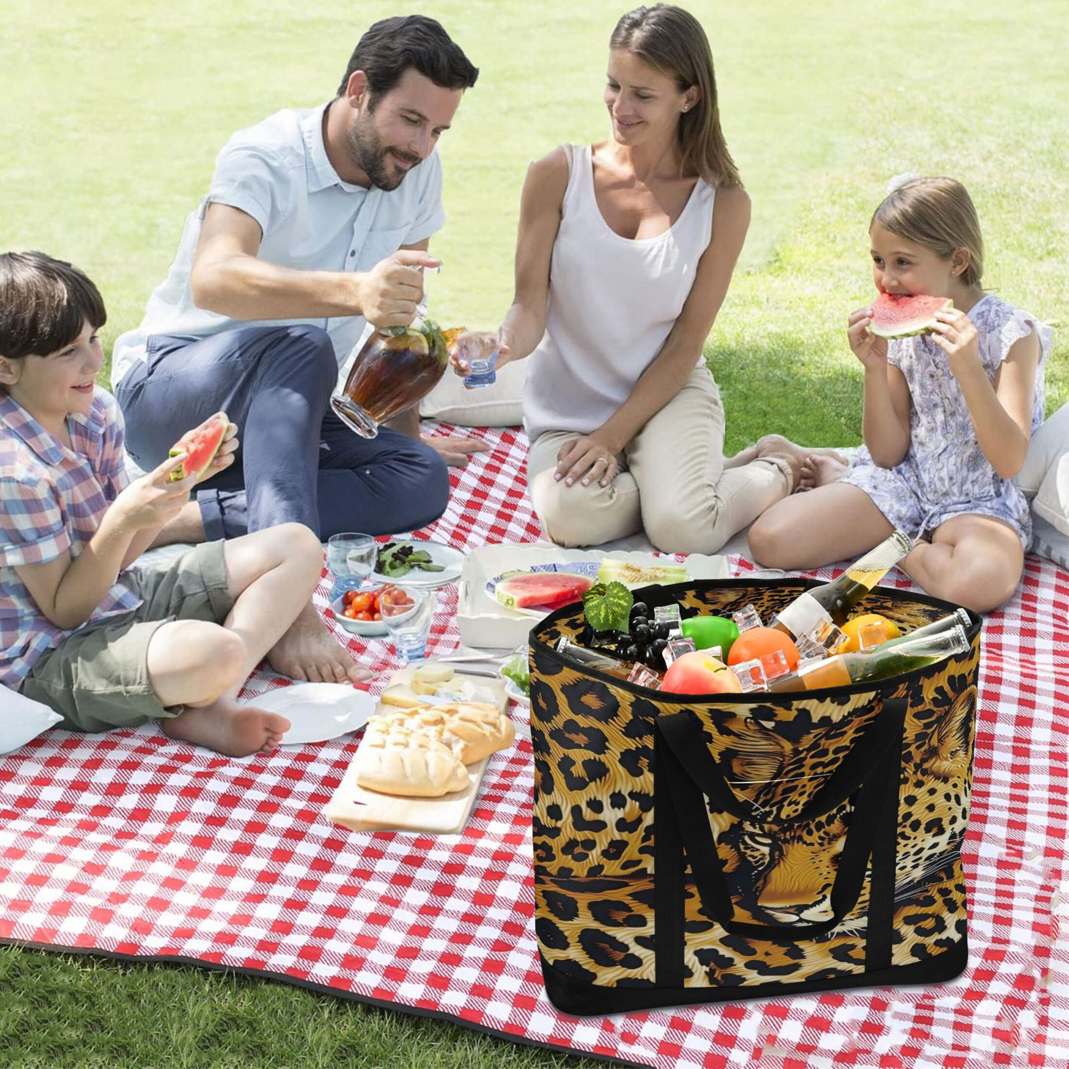 Large Hand-held Ice Pack Picnic Bag Insulation and Refrigeration Suitable for Shopping Picnics and Camping Yellow Leopard