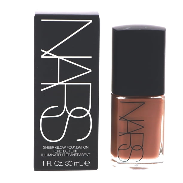 Base de maquillaje NARS Sheer Glow NAMIBIA Dark 4 30 ml