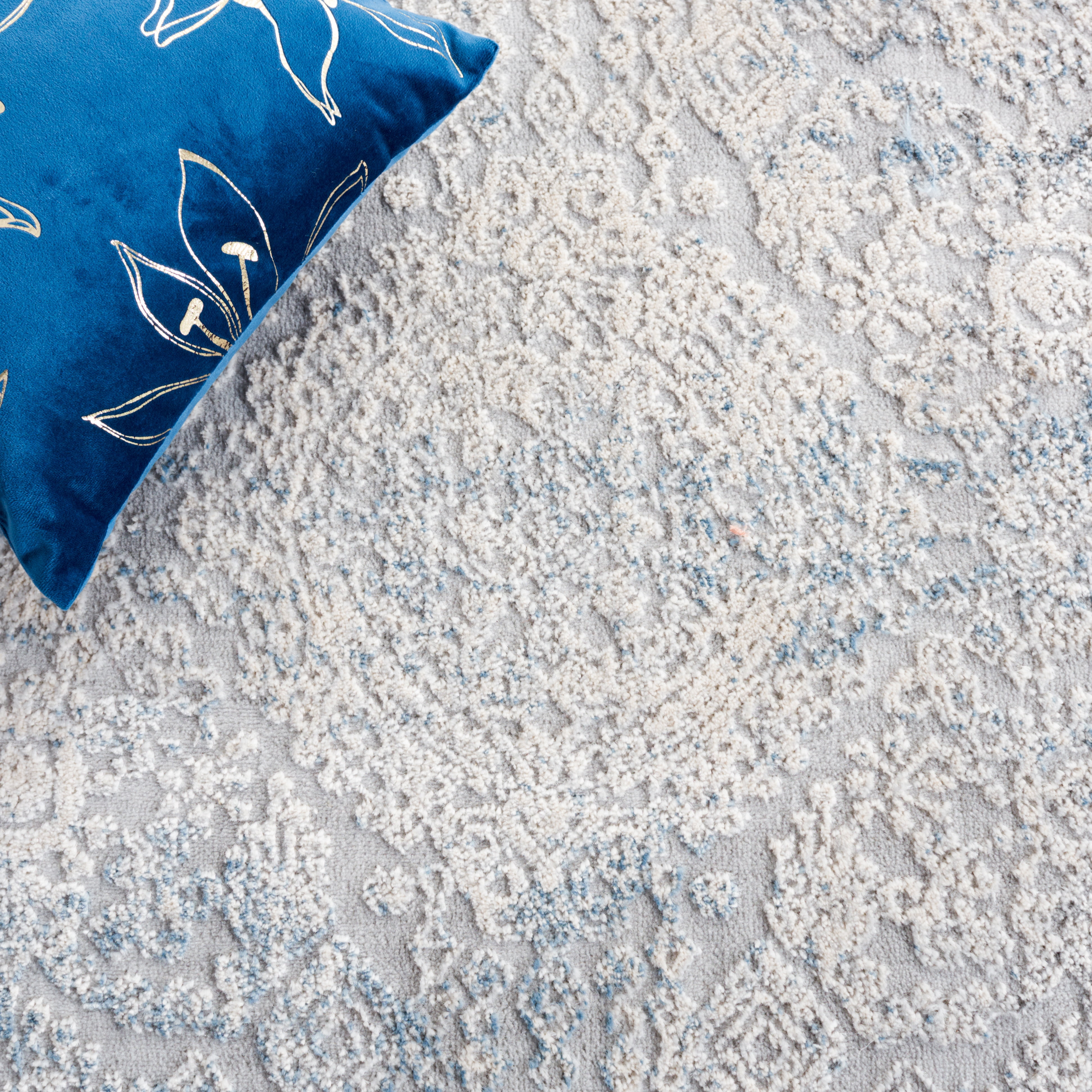 SAFAVIEH Vogue Darion Abstract Area Rug, Grey/Blue, 9' x 12'