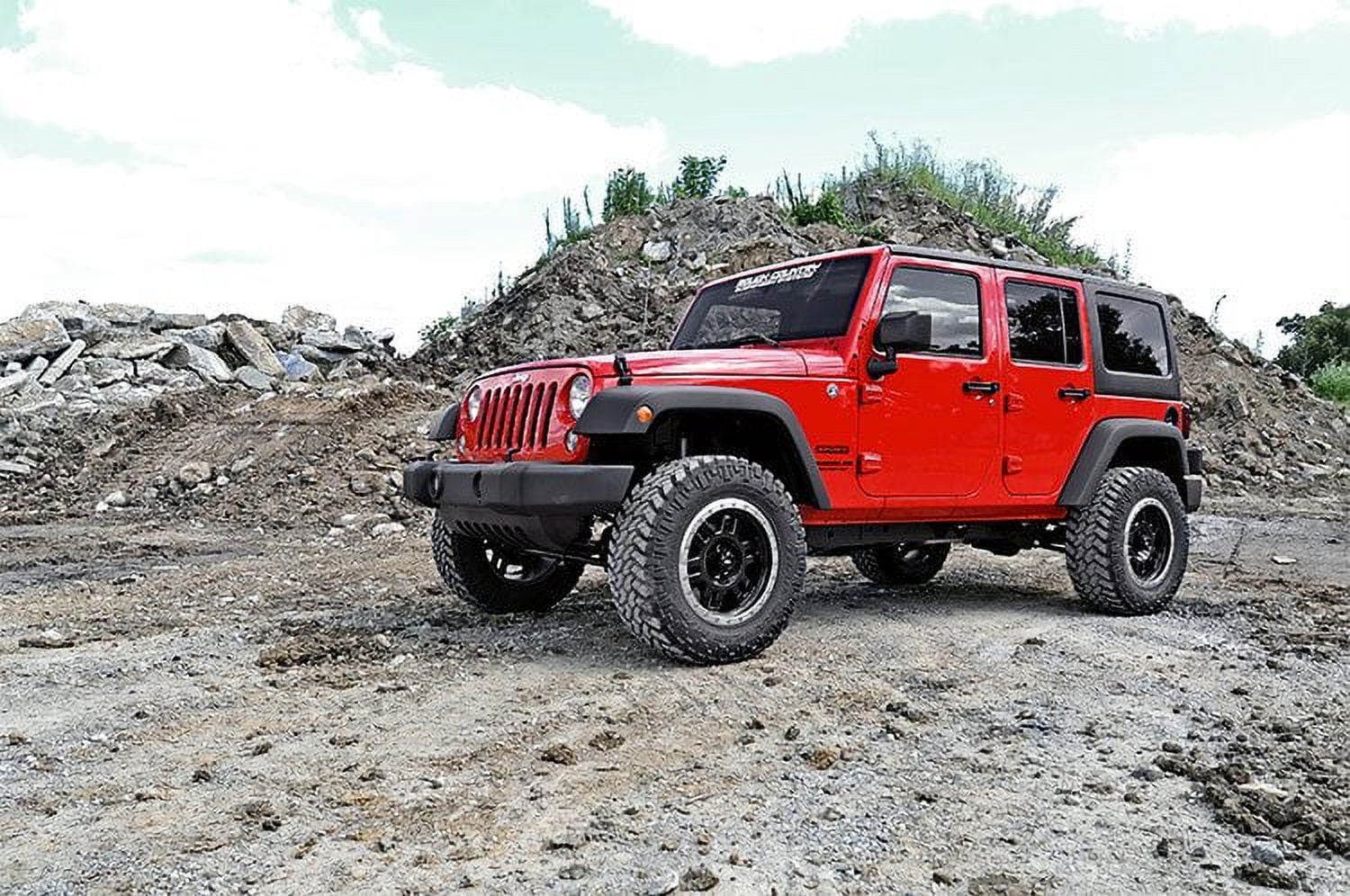 Rough Country 2.5" Lift Kit (fits) 2007-2018 Jeep Wrangler JK | Series II | Suspension System | 635