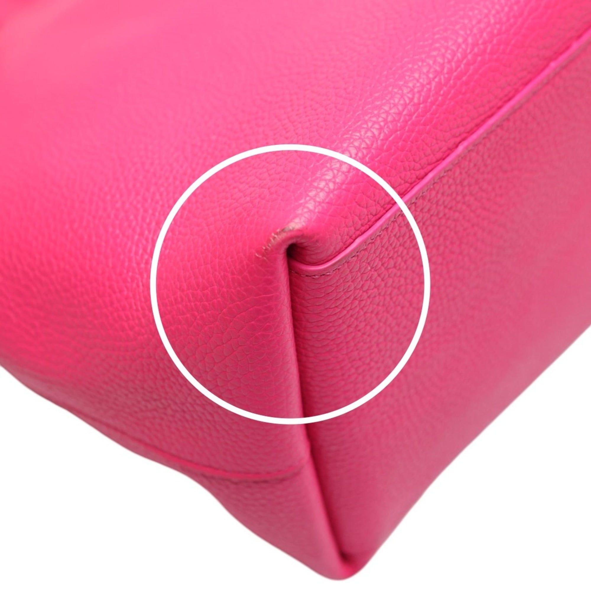 Pre-Owned Kate Spade tote bag in pink leather with tassel detail. (Good)