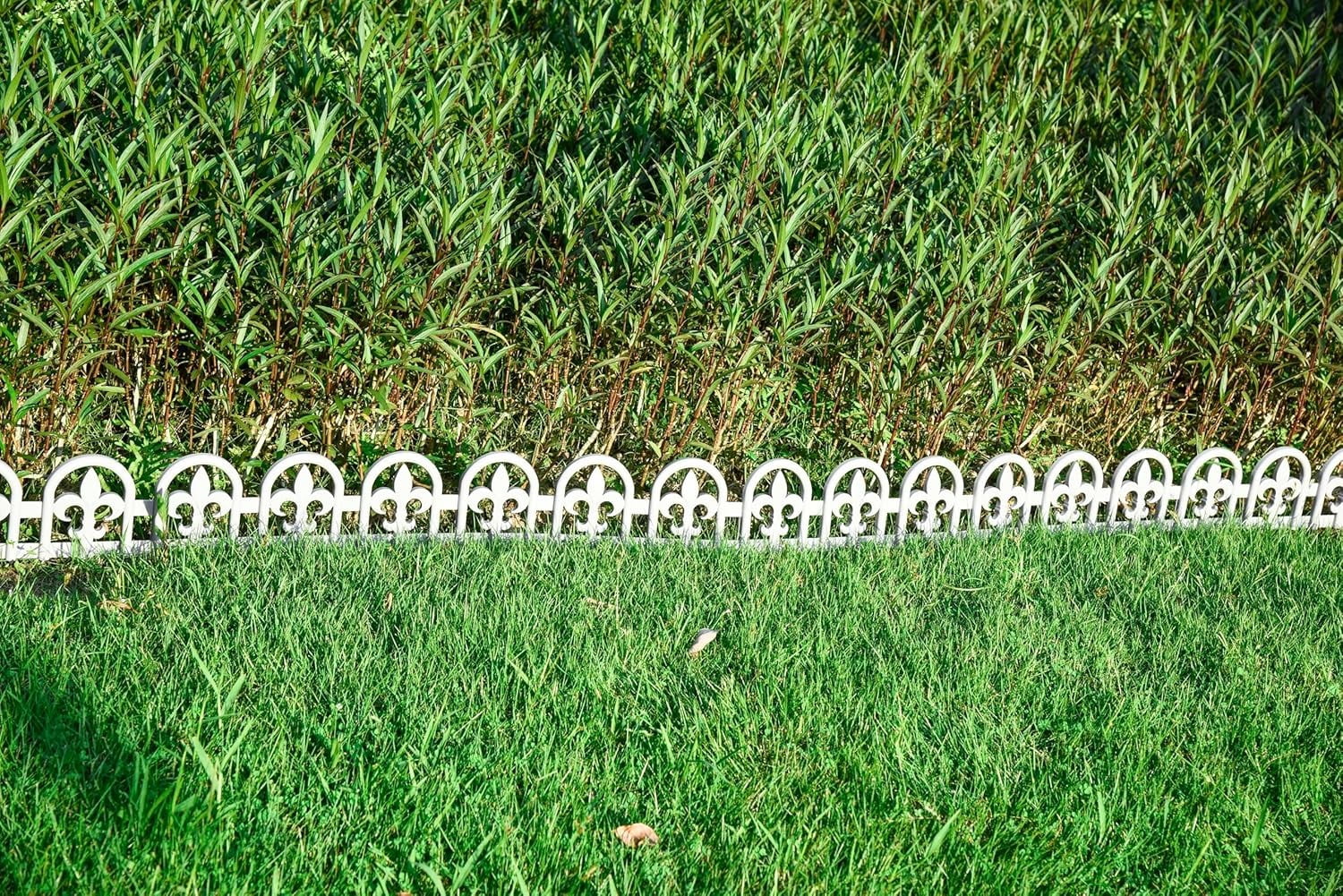 Gray Plastic Garden Border Edging No-Dig, Arched Design with Spade – 27pcs Decorative Landscape Fence Kit, 35ft Lawn Edge Barrier