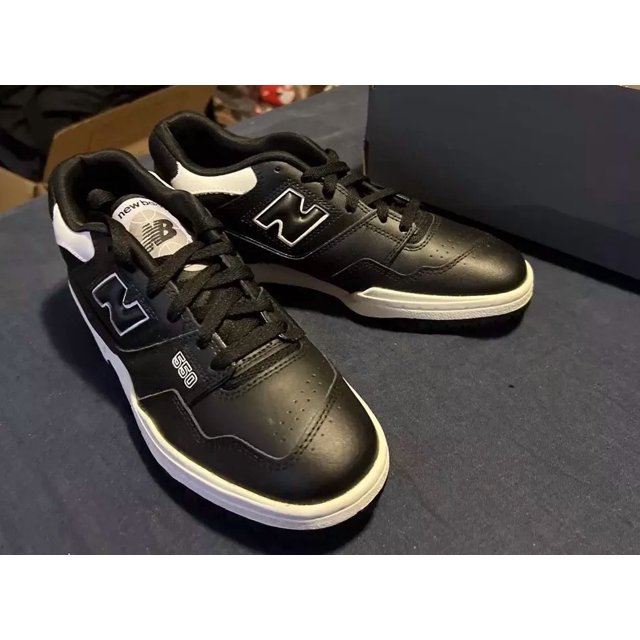 New Balance 550 Men's Sneaker Shoes Black White US Size 8 NEW IN BOX
