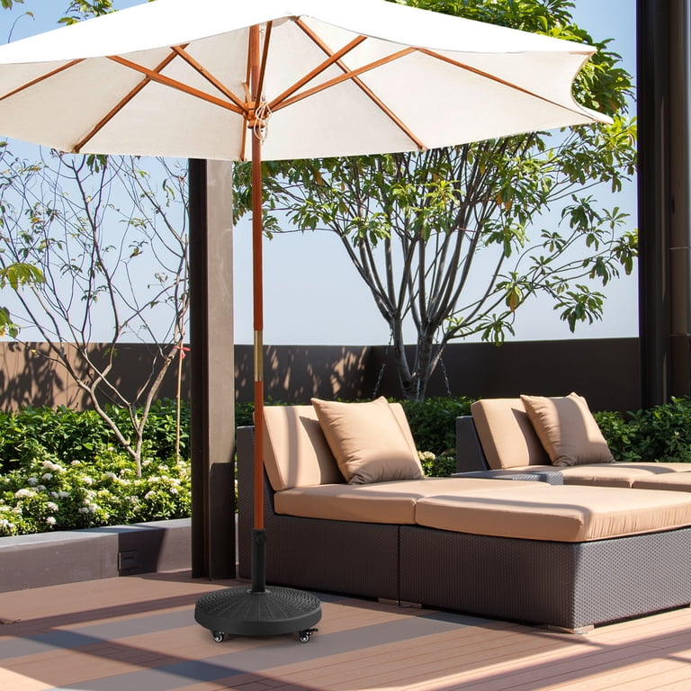 christy brinkley patio umbrella I really loved my stay at @thecolonypalmbeach it had charm comfort,  terraces, attention to detail.( and to me! ) I felt right at home in my  #goopvilla decorated by Gwyneth Paltrow. I