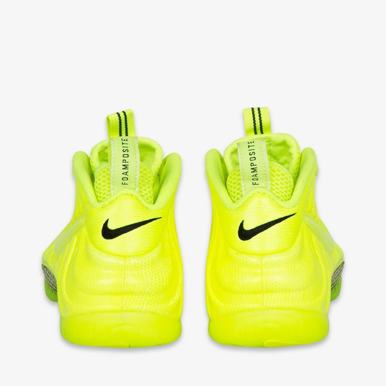 Men s Nike Air Foamposite Pro Volt 2021 624041 700 21 Walmart