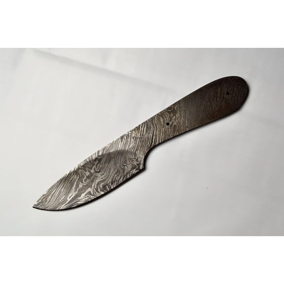 Damascus steel blank blade 8.5" long hand forged 4" cutting edge, 2 pin holes
