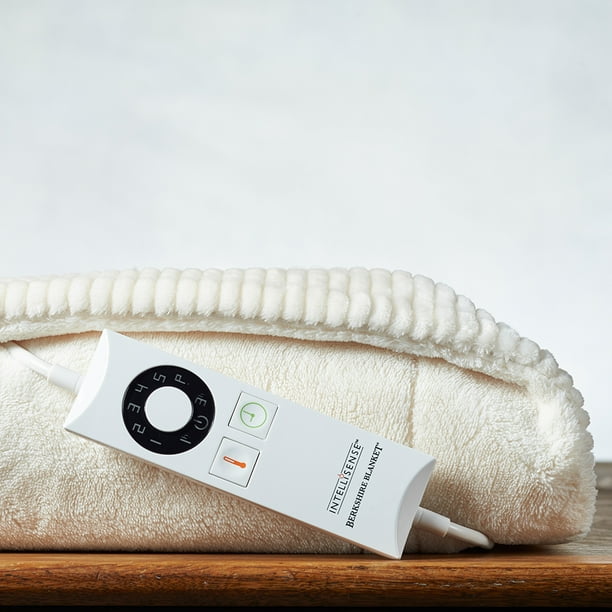 Berkshire Blanket Heated Throw with Intellisense