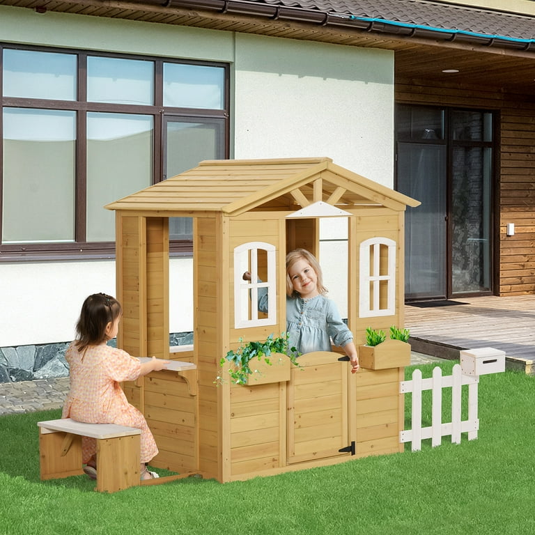 Wooden top cottage playhouse