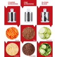 thumbnail image 2 of triturador de mandolina redondo manual de cocina de velocidad, molinillo seguro con 3 cuchillas intercambiables para nueces, zanahoria, hashbrown, ajo, nuez, patata, chocolate (rojo) XianweiShao 1327533093767, 2 of 4