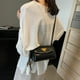 thumbnail image 4 of Bolso de almohada informal de moda para mujer, nuevo bolso de hombro versátil de estilo coreano de moda 2025, bolso de mensajero sencillo para el trabajo, 4 of 5