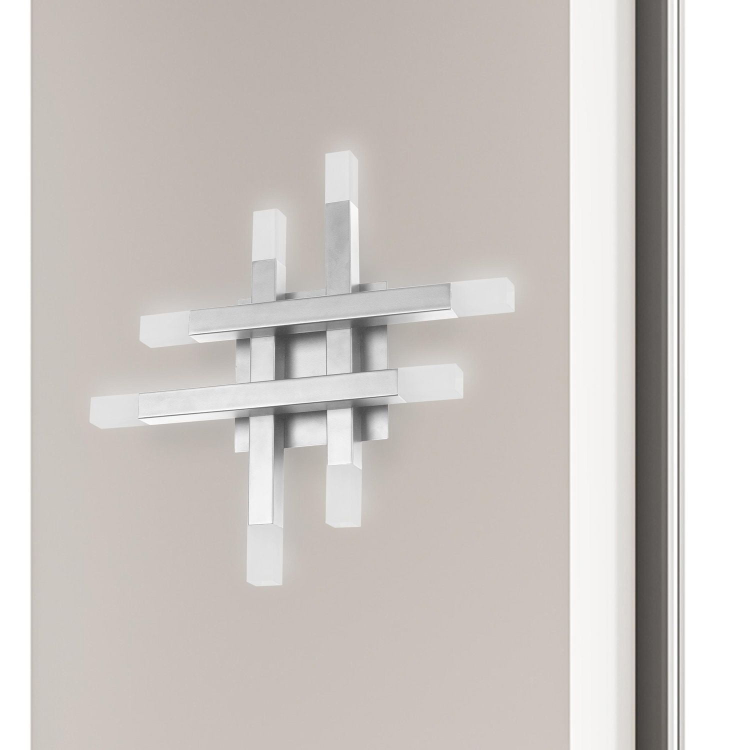 Acasia Wall Sconce - Silver