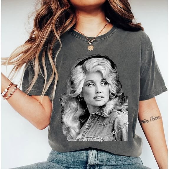 Dolly 1946-2026 Southern Country Tribute T-Shirt