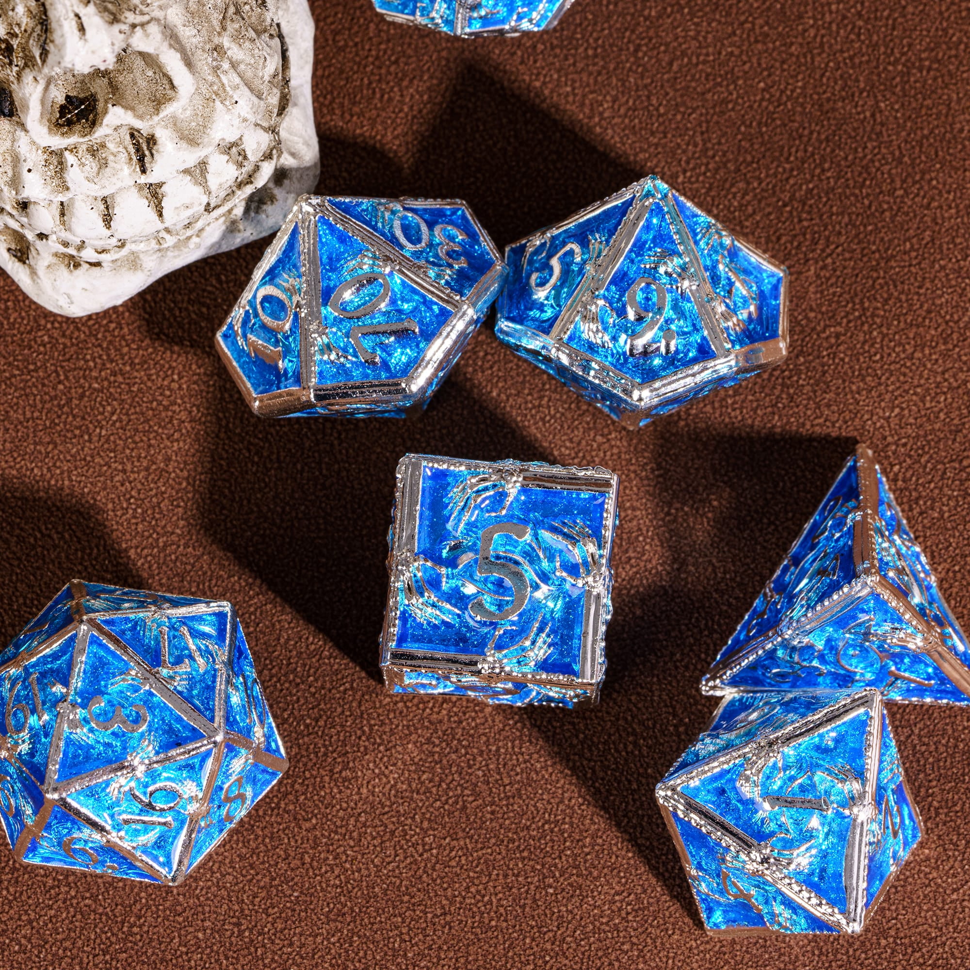 Cusdie 7-Die Metal DND Dice Set, Ghost Claw Design Metal Polyhedral D&D Dice Set for DND Dungeons and Dragons TTRPG Role Playing Games