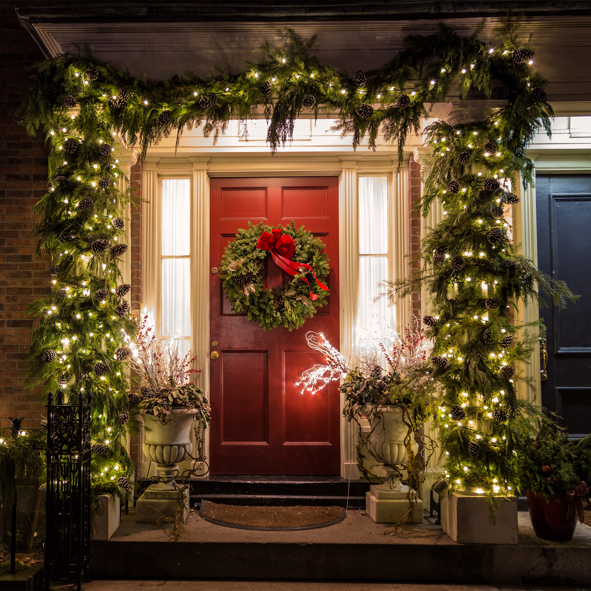 Magotan 16ft 100 LED Warm White Christmas Lights photo 2
