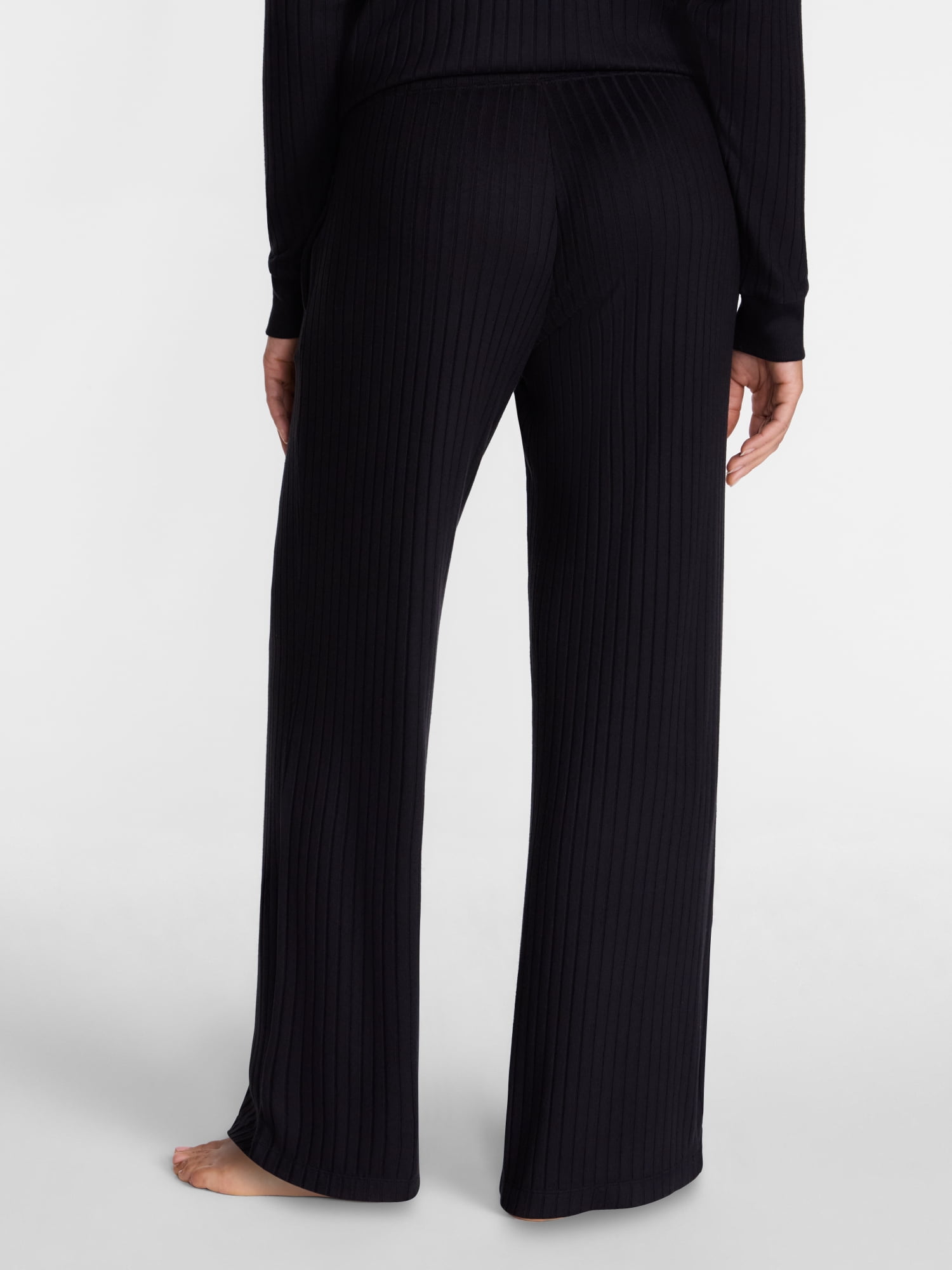 Joyspun Women's Cozy Lounge Collection Hacci Knit Sleep Pants, Sizes XS-3X