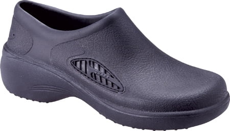 quark nursing shoes