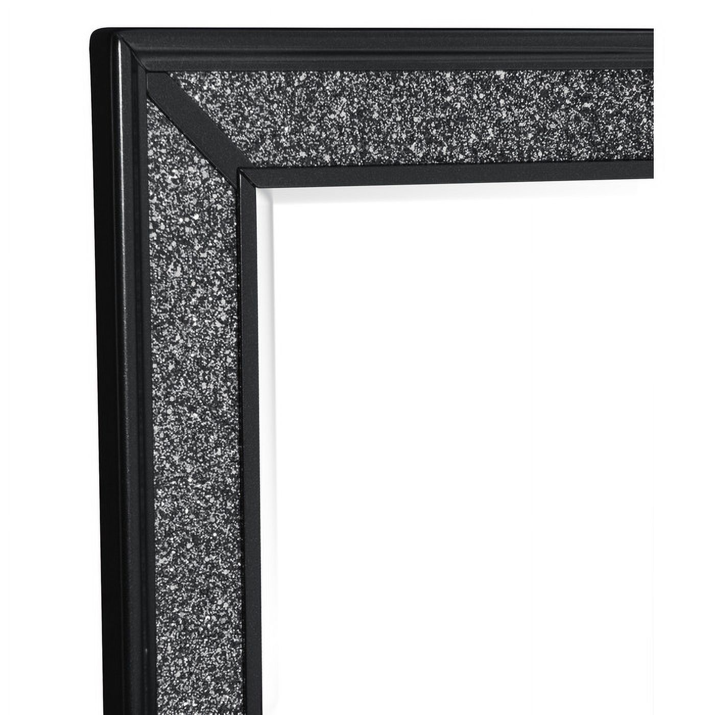 Salon Collection Glamorous Touch with Pearlescent Finish -Black