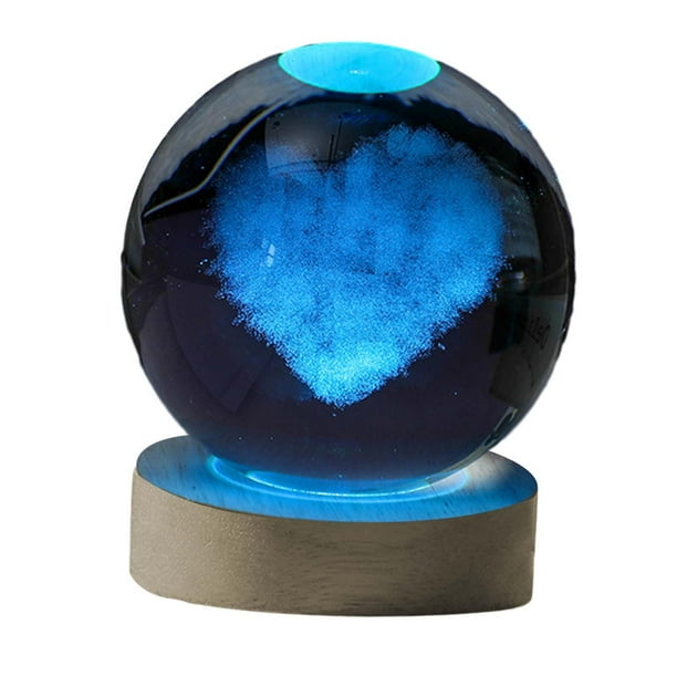 Luz nocturna LED con forma de bola de cristal 3D y base de madera con diseño de corazón, decoración moderna. 8cm