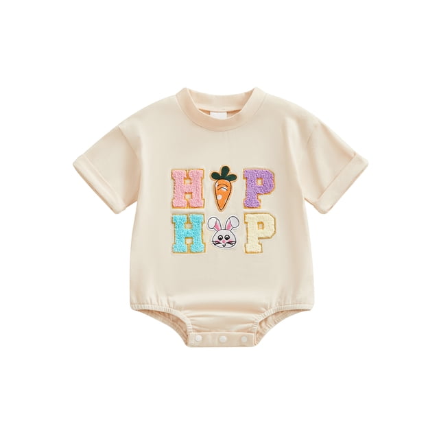 EYIIYE Barboteuse de Pâques pour Bébé Fille 3M 6M 12M 18M Nouveau-Né Col Rond Combinaison Manches Courtes Pliées Justaucorps Rabbit Broderie Lettre Carotte Tenue de Jeu Mignonne Décontractée Été