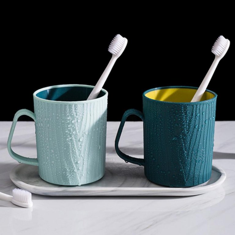 Toothbrush Holder with Rinsing Cup