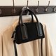 thumbnail image 4 of Bolso Bandolera Ndcxsfigh Otoño Invierno Ante Vintage Boston Pillow Bag, 4 of 9