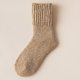 thumbnail image 1 of Calcetines gruesos de lana merina para mujer, medias suaves, transpirables, cálidas y acogedoras contra el frío y la nieve, medias de tubo medio para botas de invierno, 5 pares, 1 of 4