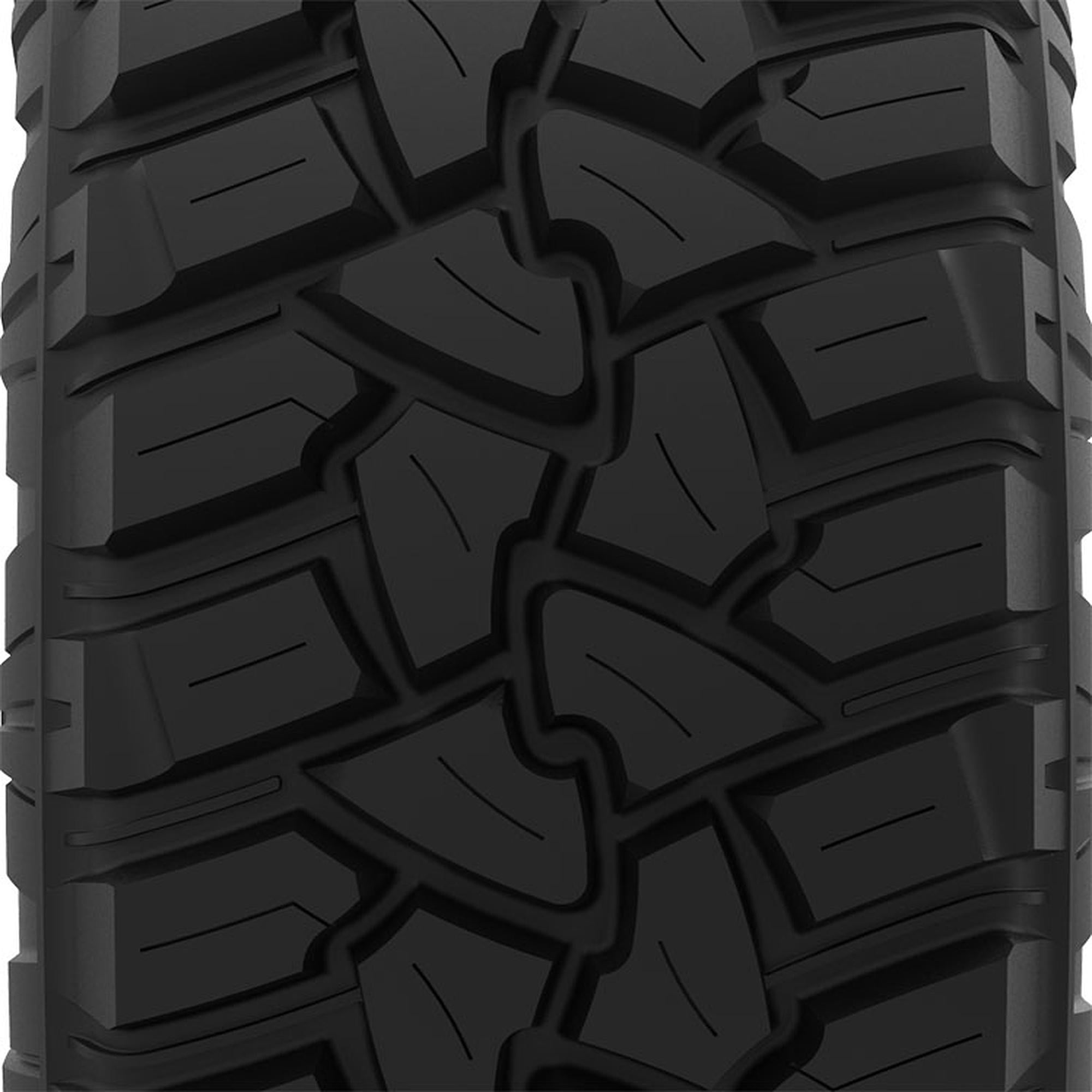 Fury Country Hunter M/T II Mud Terrain LT33X12.50R18 118Q E Light Truck Tire