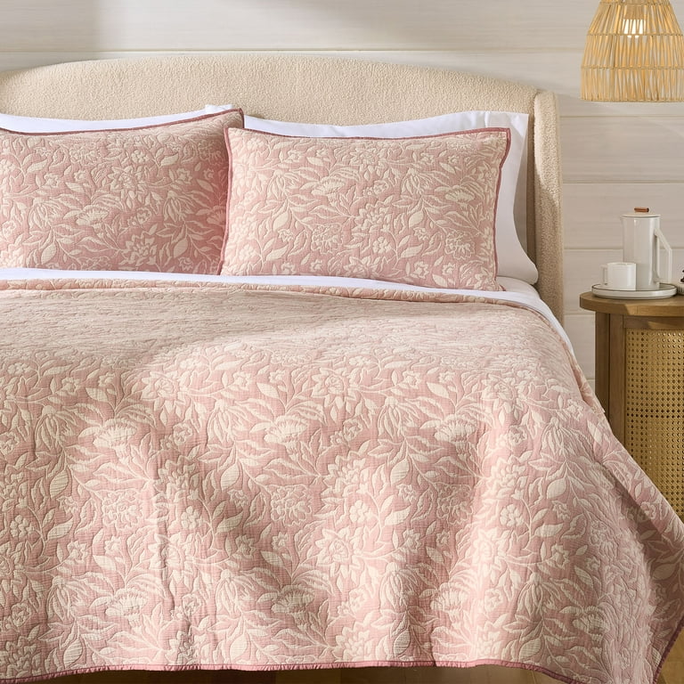 Better Homes Gardens Floral Matelasse Pillow Shams Rose Standard 2 Count Walmart