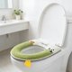 thumbnail image 5 of Cojín de asiento de inodoro grueso con asa de transporte, cobertura completa, cálido para el invierno, para el hogar, cojín de asiento de inodoro extraíble, funda para asiento de inodoro., 5 of 5