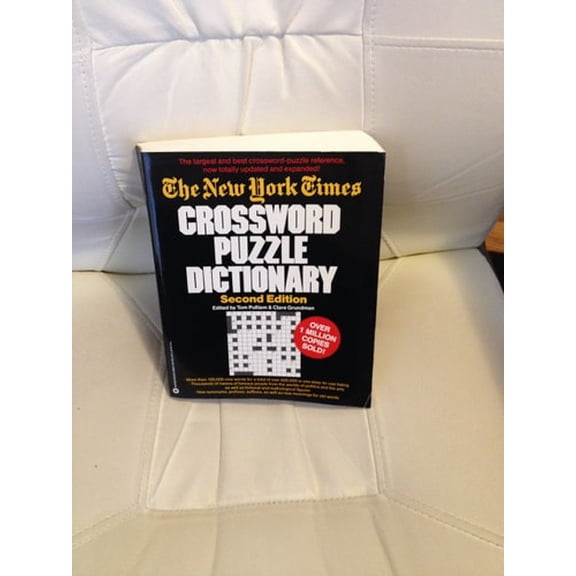 Pre-Owned The New York Times Crossword Puzzle Dictionary (Paperback) 0446382655 9780446382656