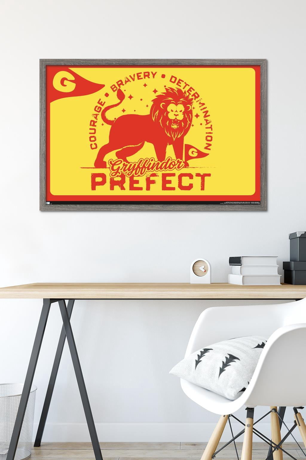 The Wizarding World: Harry Potter - Gryffindor Clubhouse Crest Wall Poster, 22.375" x 34" Framed