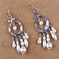 thumbnail image 5 of 1 par de pendientes colgantes bncos para bodas de aniversario Zulema Pendientes, 5 of 5