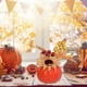 thumbnail image 2 of Mini calabaza artificial de otoño con girasol, hojas de arce y bayas para decoración de Halloween, 2 of 5
