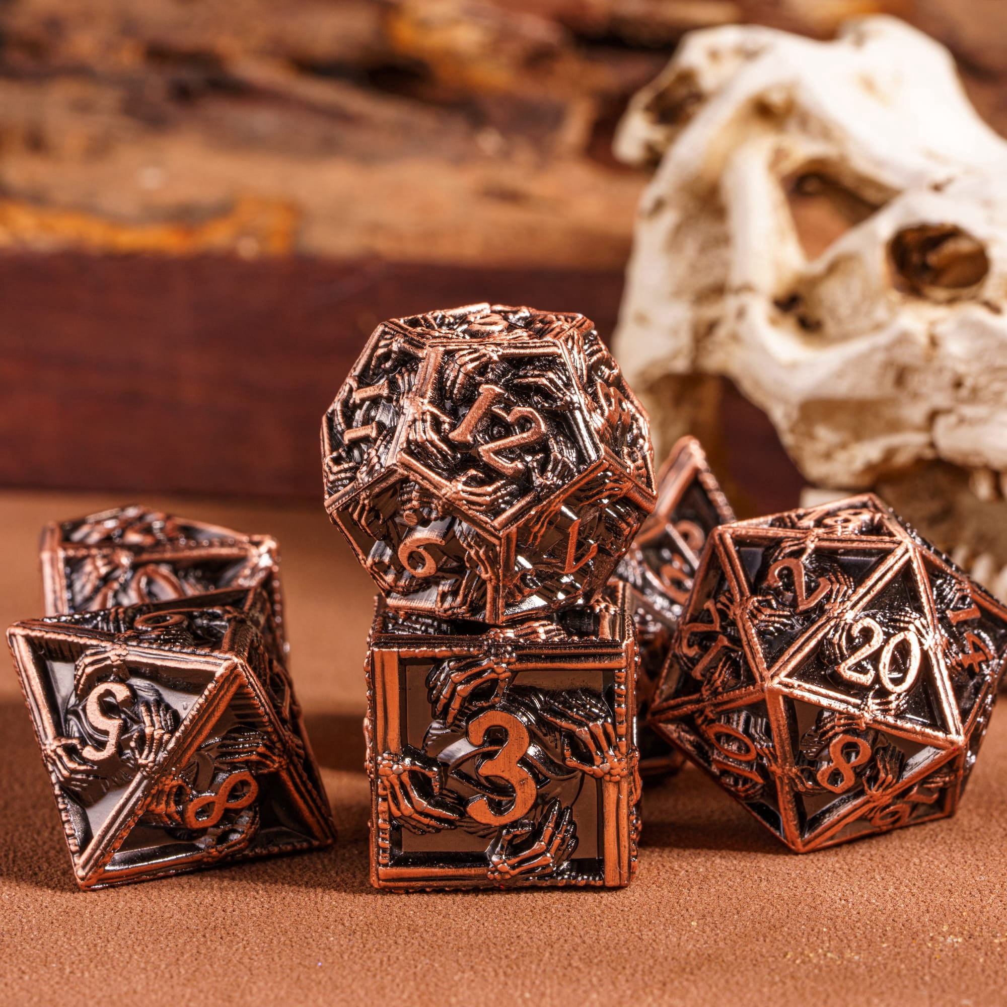 Cusdie 7-Die Metal DND Dice Set, Ghost Claw Design Metal Polyhedral D&D Dice Set for DND Dungeons and Dragons TTRPG Role Playing Games