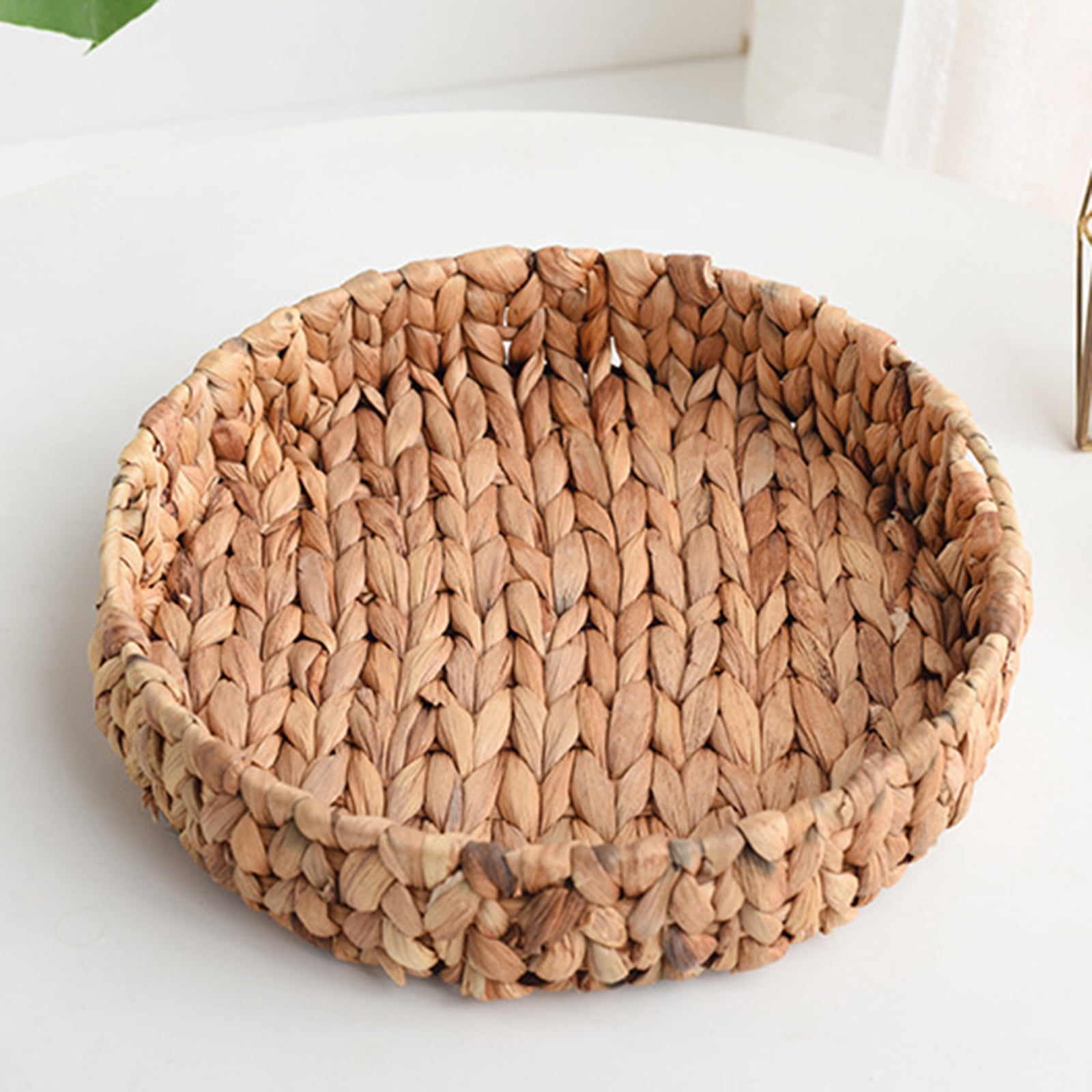 Woven Basket Small Round Natural Water Hyacinth Baskets for Organizing Key Tray for Entryway Bedside Tray