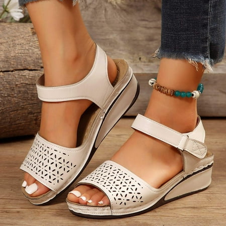 

Homadles Womens Strappy Sandals- Casual Beach Shoes Summer Comfortable Flat Sandals Beige Size 7