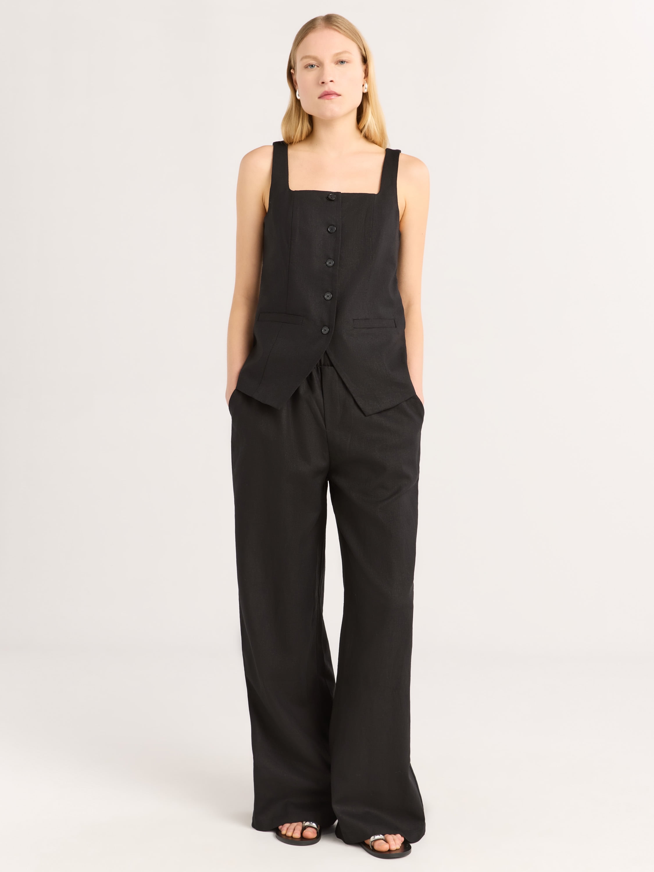 Scoop Women's and Women's Plus Linen Blend Longline Vest, Sizes XS-4X